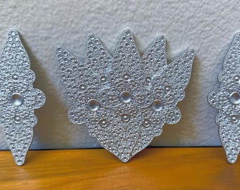 Padme Queen Amidala Broach Pin Set for Purple Penate final appearance Gown 3D Printed Resin