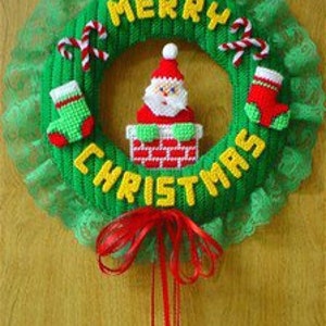 Merry Christmas Santa Door Wreath Plastic Canvas Pattern image 3