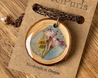 Real Flower Pendant with Tiny Blooms and Flower Petals, Flowers and Resin, Dried Flowers, Botanicals, Gifts for Her, Wooden, Floral Necklace