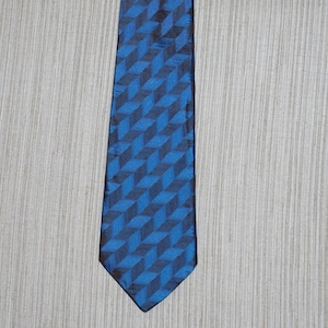 Richard James of Savile Row Silk Blue Black Neck Tie England 60,5" x 3.75"