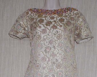 1950s / 1960s Beaded Cream Gold "Made Expressly for Bamberger's" in British Hong Kong Flower Pattern Cocktail Formal Dress Size 12