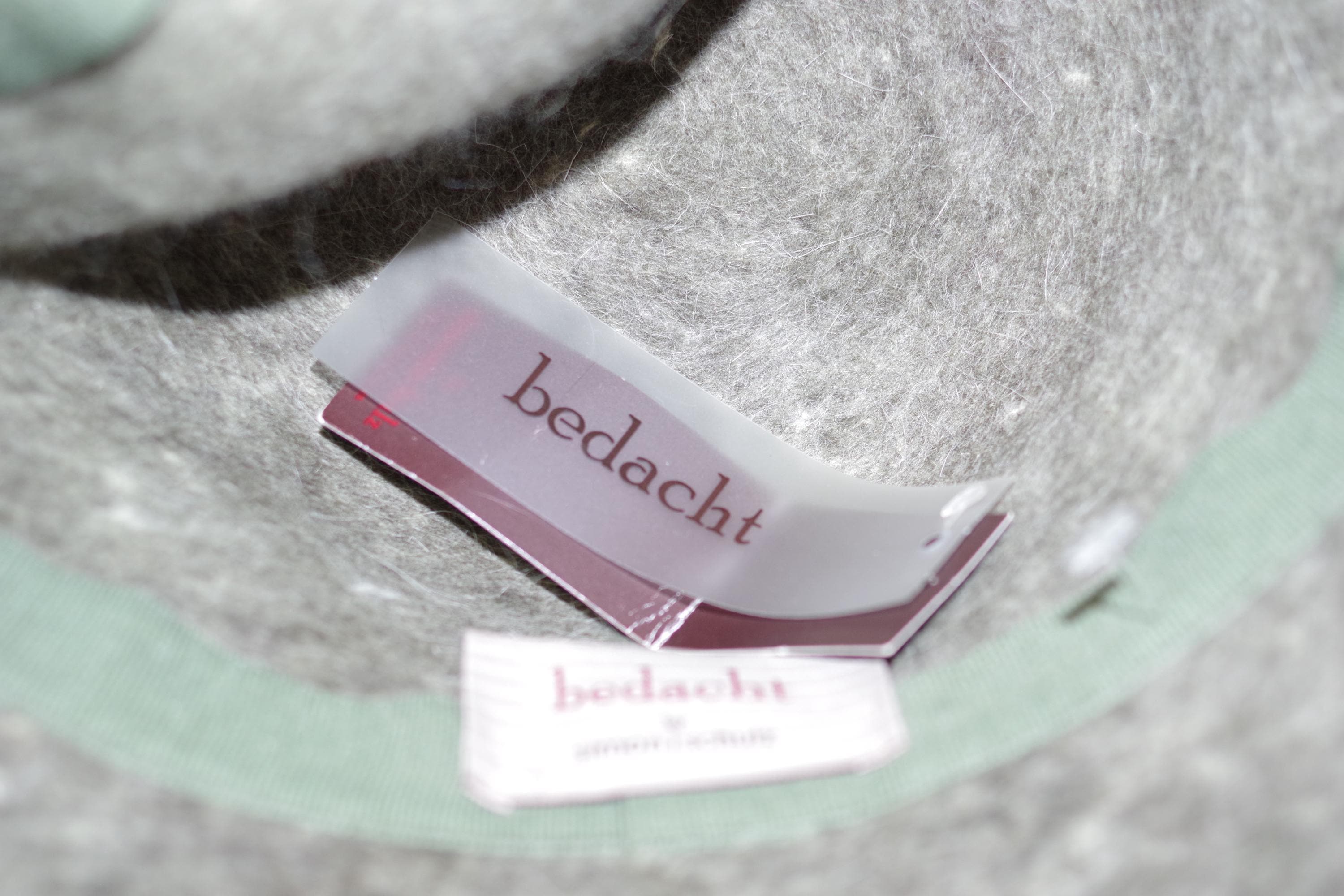Bedacht by Simon Schulz Geen Gray Wool Cashmere Cloche Hat 