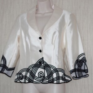 Adrianna Papell Women’s Silk White W/Black Trim Evening Blazer Jacket Size 10 image 2