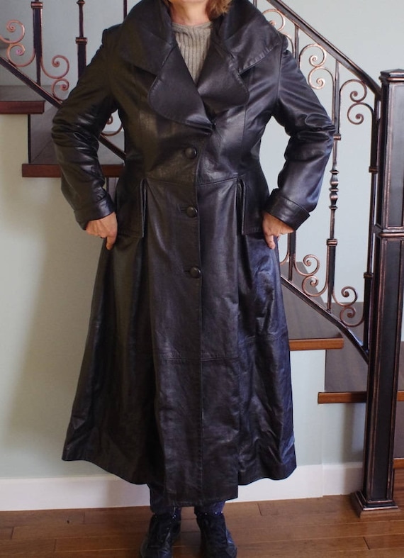 Vintage ALBERTO DESIGNER LEATHER Black Long Women Insulated Vintage ALBERTO DESIGNER LEATHER Black Long Women Insulated