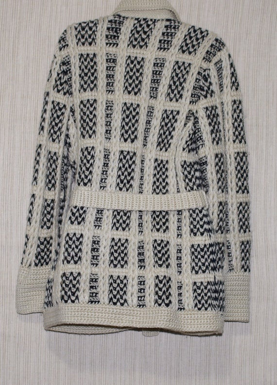Su Kyung Black Ivory Wool Blend  Hand Knit Women'… - image 2