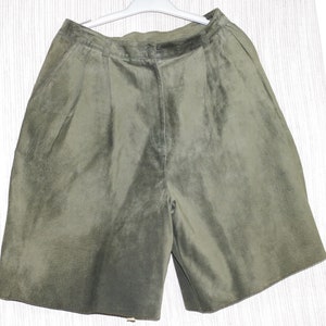 Talbots 90s Grün WILDLEDER Shorts High Waist Walking Shorts Plissee vorne / Vintage Size:12