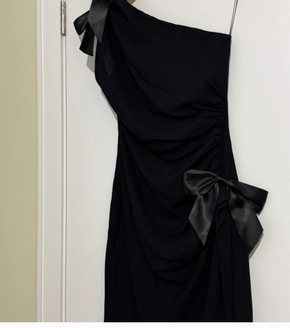 mischa one shoulder bow bodycon mini dress One Shoulder White Mini Dress Mischa One Shoulder Bow Bodycon Mini Dress Shop American Threads Black
