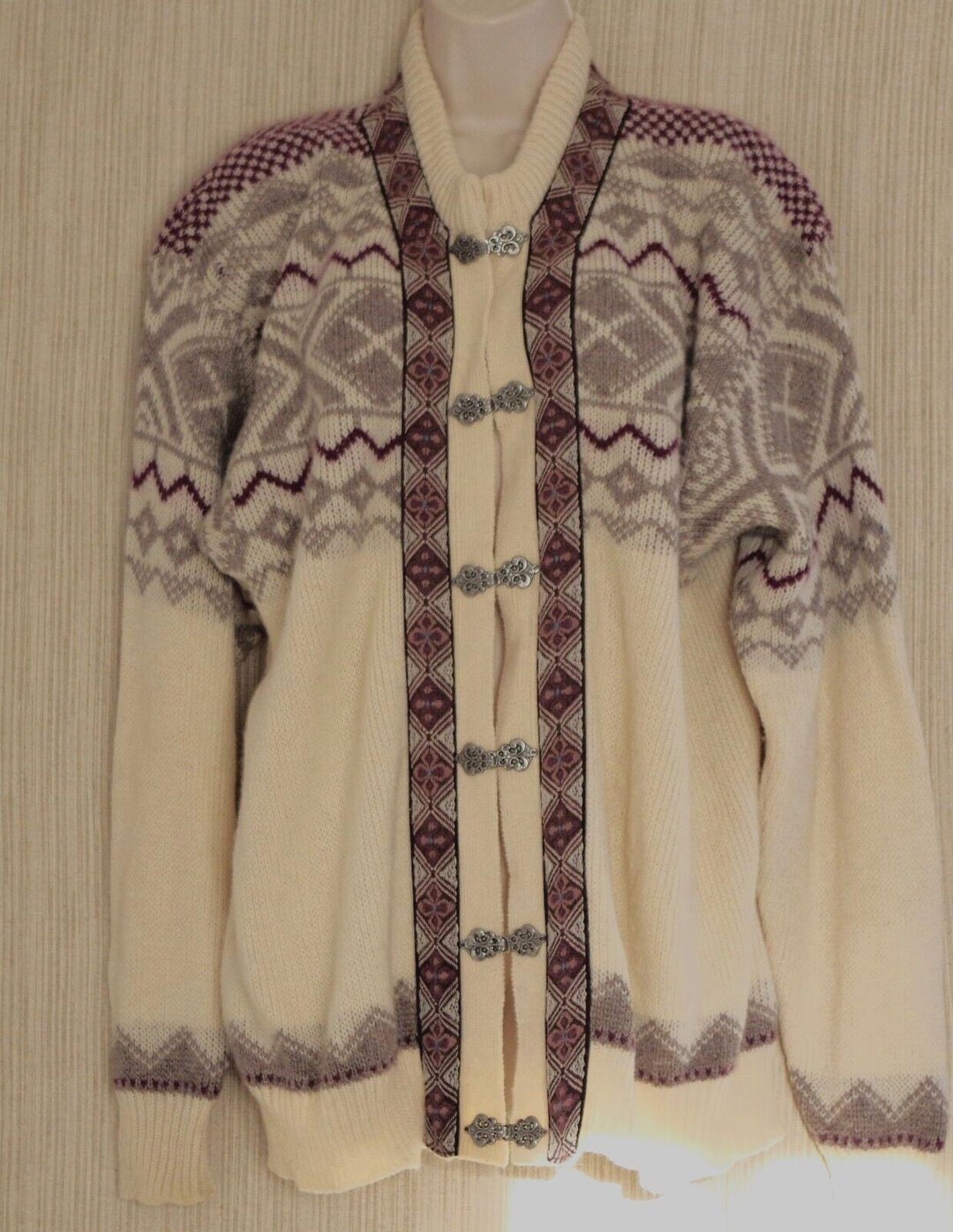 Scan Flip Norwegian Pure Wool New Zealand Unisex Cardigan Size: M