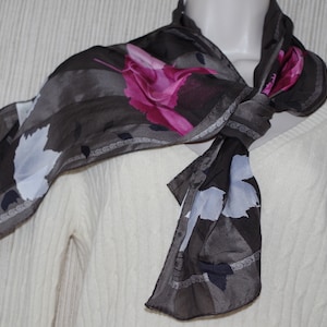 Oscar by Oscar de la Renta  Silk Black Gray Pink Scarf 51" x 11"