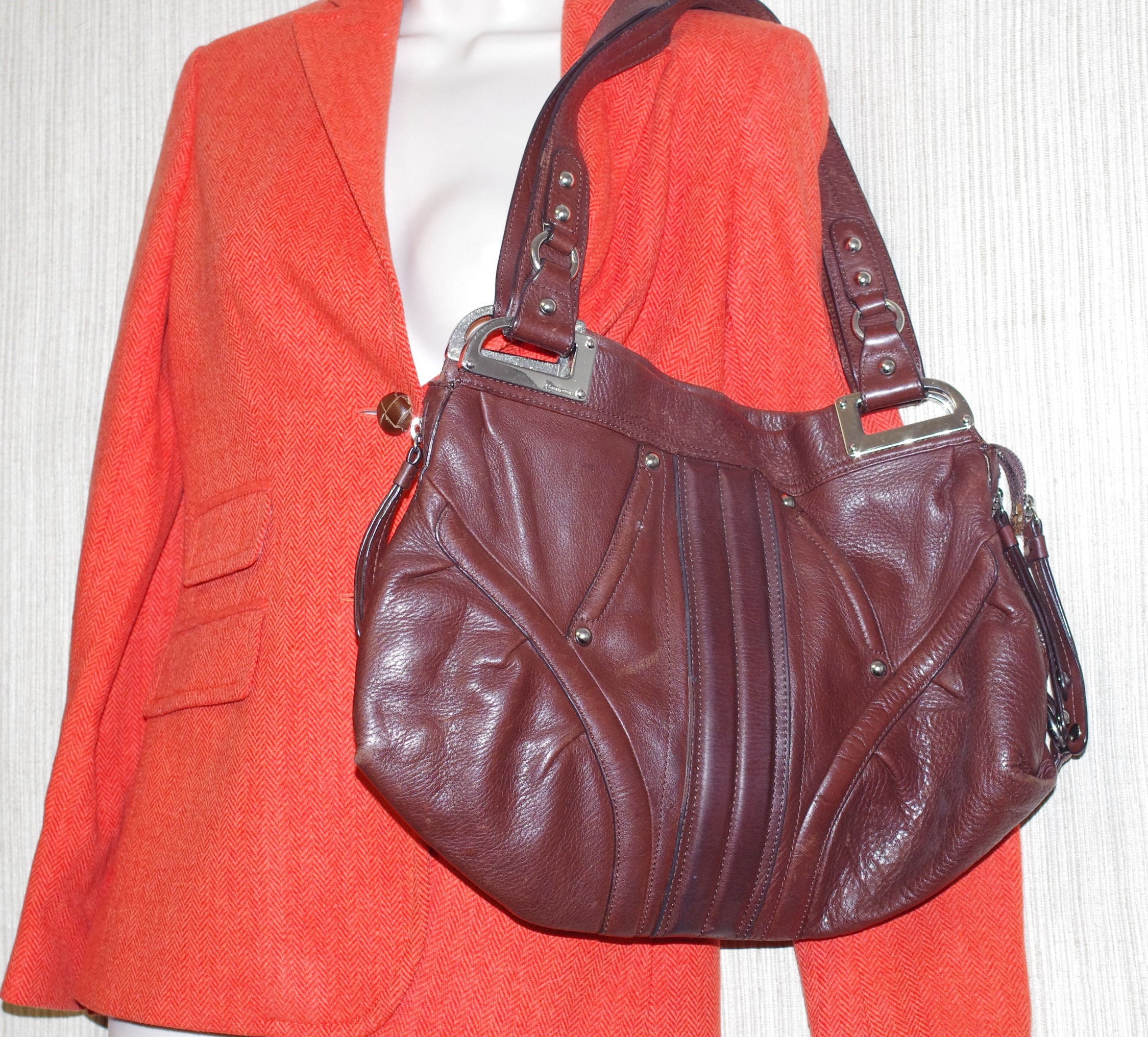 B Makowsky Light Brown Leather Handbag, Luxury, Bags & Wallets on Carousell