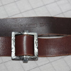 Sisley leather brown unisex belt size XL