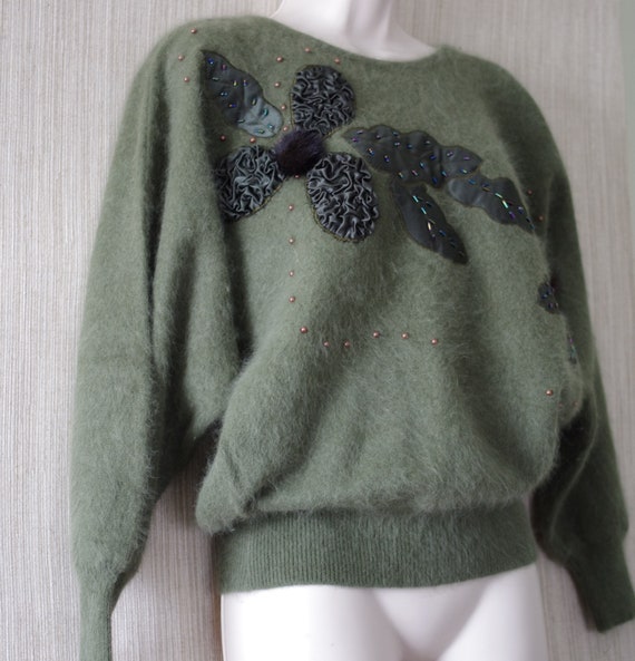 MOK HWA Fashion Angora Green Floral Embroidered Women Sweater Pullover Size: M View 3