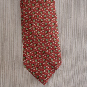 Trussardi Italy Silk Red Green Print Necktie 57&quot;x 3.75&quot;