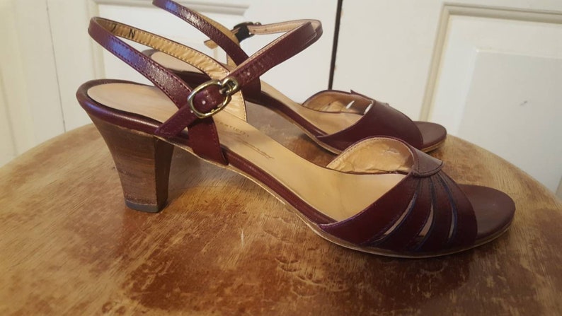 aigner sandals