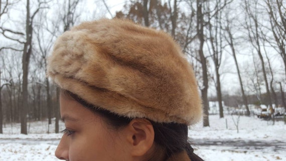 Vintage Designer 60s Fabiani Rabbit Fur Hat, Brow… - image 3