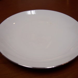 8 Bread & Butter Plates  - Platinum Band by THOMAS
