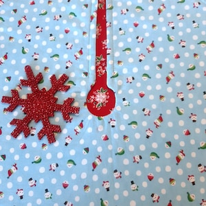 17 In Blue Tree Skirt, Snowmen Christmas Tree Skirt
