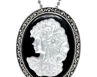 Victorian Genuine Mother of Pearl Carved Lady Portrait Cameo Pendent Necklace/Pin Brooch