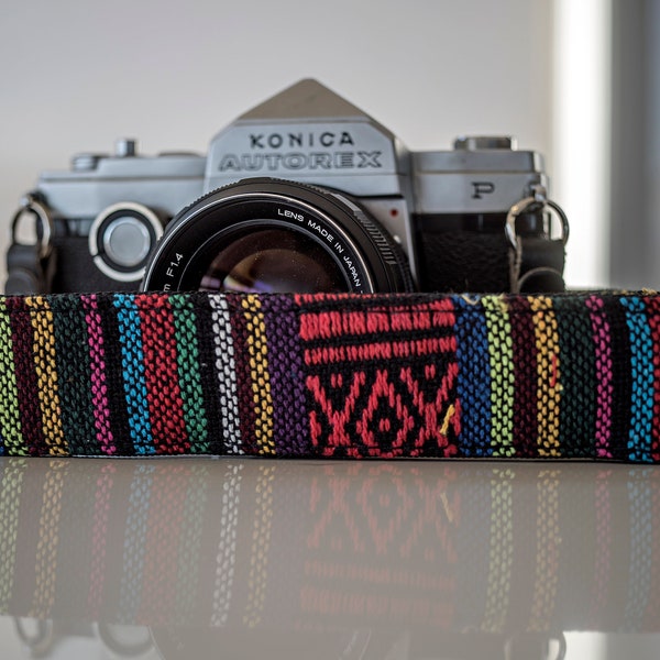 Bright, Multi-colored Woven Geometric Pattern Camera or Purse Strap with Many Bright Colors, Sturdy and Strong, Brand New & Unused (N38)