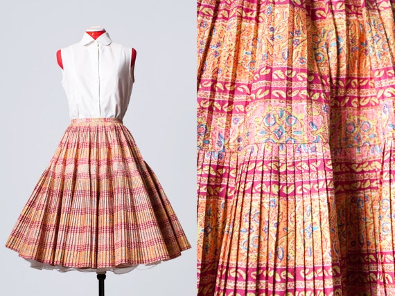 1950s accordion pleat circle skirt