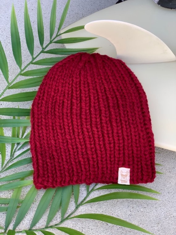 Stylie - Unisex Hand Knit Beanie, Wine, Chunky Ribbed Knit  display picture 1