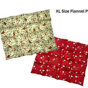 Relax with this XL size Flannel Flax Seed Heating Pad, for Gentle, Soothing Pain Relief. Aromatherapy Options