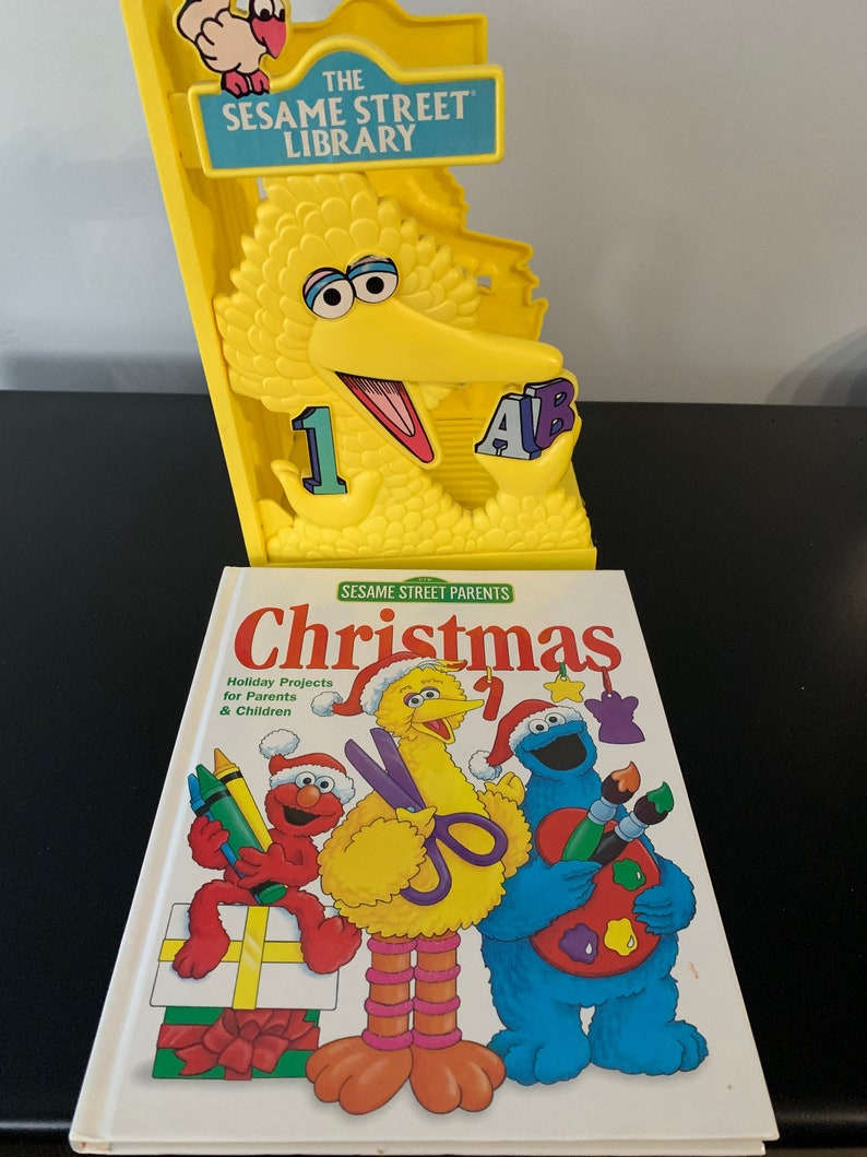 Sesame Street Library Book Shelf Ends With Special Christmas Book 1979
