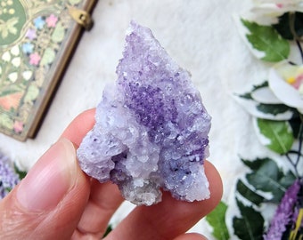 Spirit Flower Geode from Chihuahua Mexico - Gemstone Interior Crystal Decoration Rare Special Specimen Collector Cluster Stone Mineral Gem