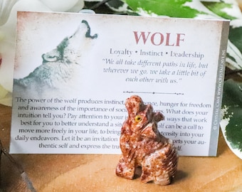 Soapstone Wolf - Spirit Animal Totem Power Gemstone Crystal Stone Statue Home Sculpture Altar Natural Decoration Interior Gift Carving Peru