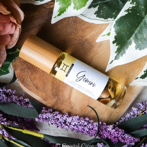 Zodiac Gemini Perfume - Oil Roller / Roller Bottle Lemon Tangerine Grapefruit Fragrance / Essential Handmade Cosmetics Gift Indie Crystal