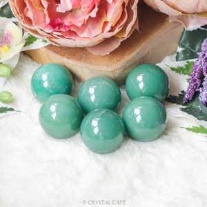 Esfera de aventurina verde - 30 mm 3 cm bola de piedra de abrazo piedra preciosa piedra pulida talla regalo grabado bola de masaje esferas energía de relajación