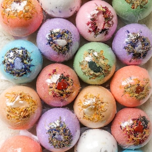 Edelstein-Badebombe / spirituelle Badebombe / Luxus-Spa-Selbstpflege-Badebombe, botanische ätherische Indie-Kosmetik, Geschenk, Kräuter-Badebombe