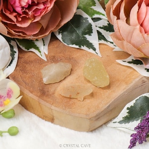 Raw Libyan Desert Glass Crystal / Rough Natural Stone Lump Decoration Interior Sculpture Tektite Mini Nugget Gemstone Geode Druzy Cluster