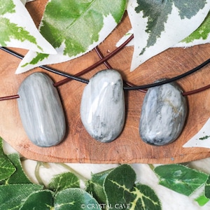 Cat&#39;s Eye Quartz Chrysoberyl Polished Necklace Pendant - Drilled Stone Jewelry Free Form Bead Smooth Pierced Gemstone Protection Happiness