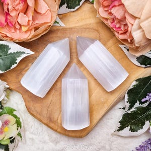 Selenite Tower / Obelisk Point Sculpture - Gemstone Interior Crystal Decoration Carving Pyramid Large XL Stone Freeform Generator Satin Spar