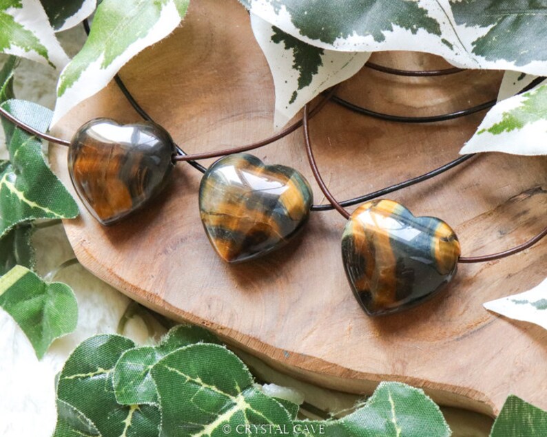 Tiger/'s Eye Heart Pendant Crystal Necklace Drilled Stone Jewelery Polished Rock Bead Healing Gemstone Courage Self-Confidence Strength