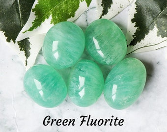 Green Fluorite Crystal - Tumbled Stone - Polished Stone - Gemstone / Nature • Love • Learning / Intention Heart Throat Chakra Gift Pisces