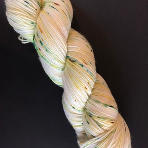 Daffodil 75/25 Merino/Nylon 4PLY Yarn image 1