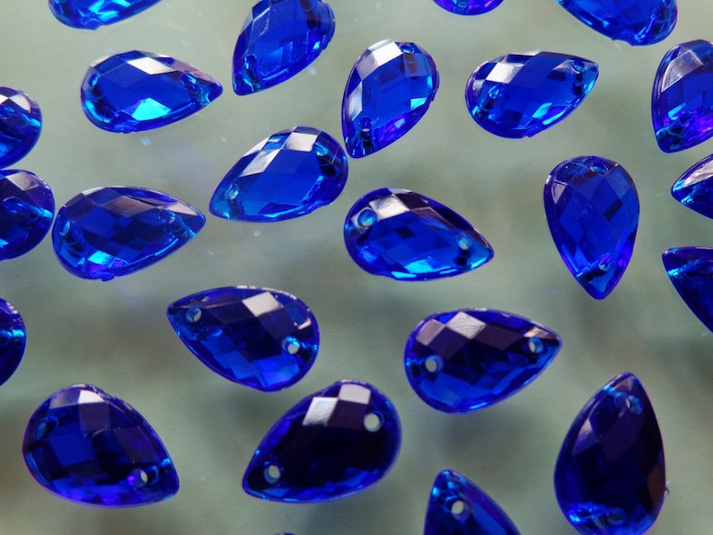 400pcs 8*13mm crystal Royalblue colour water drop shape Sew on Rhinestone Acryl stones strass Diamond Gemstone