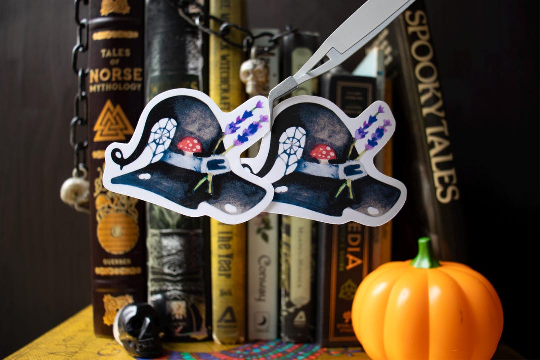 Witch's Hat Vinyl Sticker - Etsy
