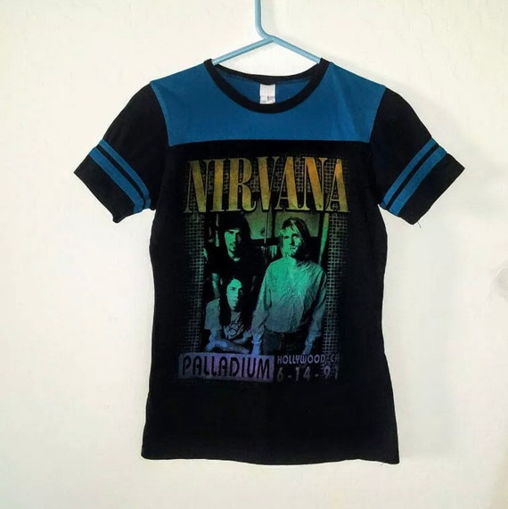 VINTAGE 1991 Nirvana T Shirt - WMNS SMALL