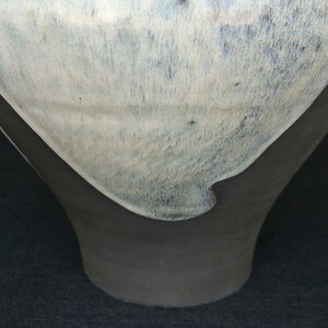 Black stoneware vase. Handmade pottery respectful of the environment image 8