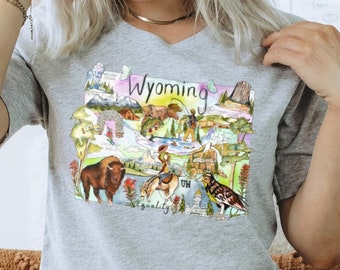 Wyoming State Crewneck Unisex Nature T Shirt - Trendy and Oversized loungewear for Mother's day gifts for Mom or Grandma