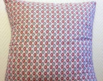 small pan etnic dots pillow cover