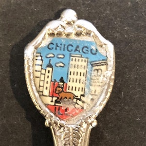 Chicago, Illinois mit Skyline-Karte (oben) (Schale) auf Souvenirlöffel – gebraucht