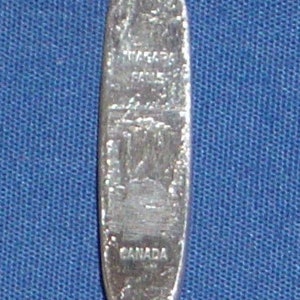 Niagara Falls, Canada Image (en haut) Gravé sur Silver Plated Souvenir Spoon - d&#39;occasion
