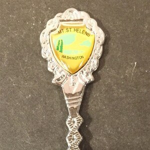 Mount Saint Helens, Washington (top) on Souvenir Spoon – NEW