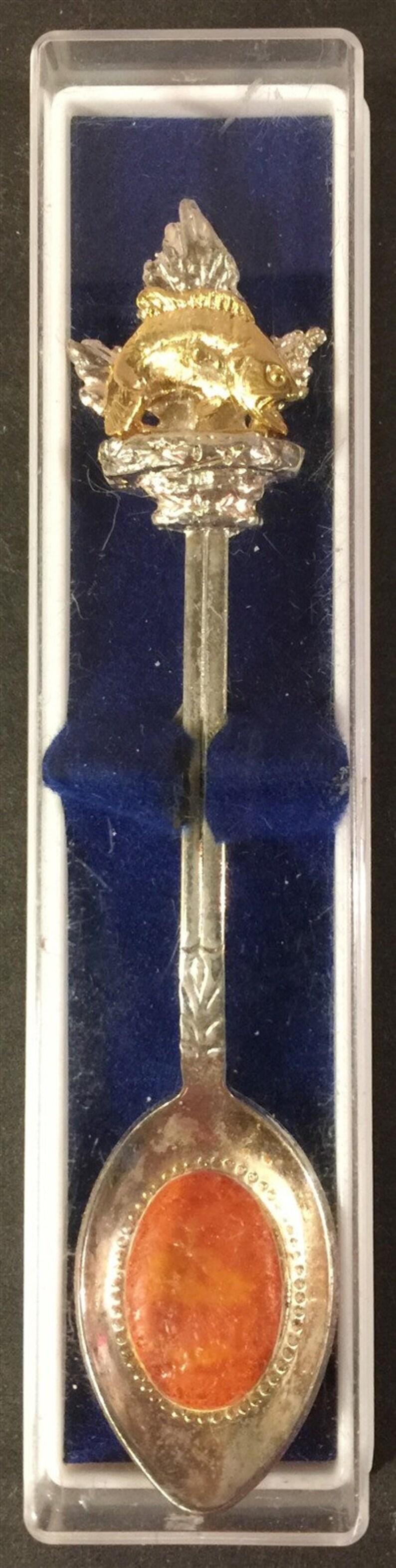 top Maple Leaf and Fish Canada on Souvenir Spoon \u2013 NEW