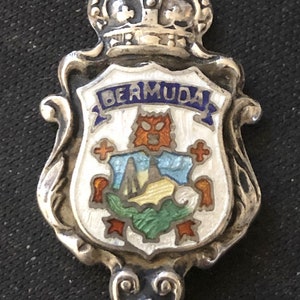 Bermuda with Crest and Crown on Sterling Silver Souvenir Spoon - pre-owned