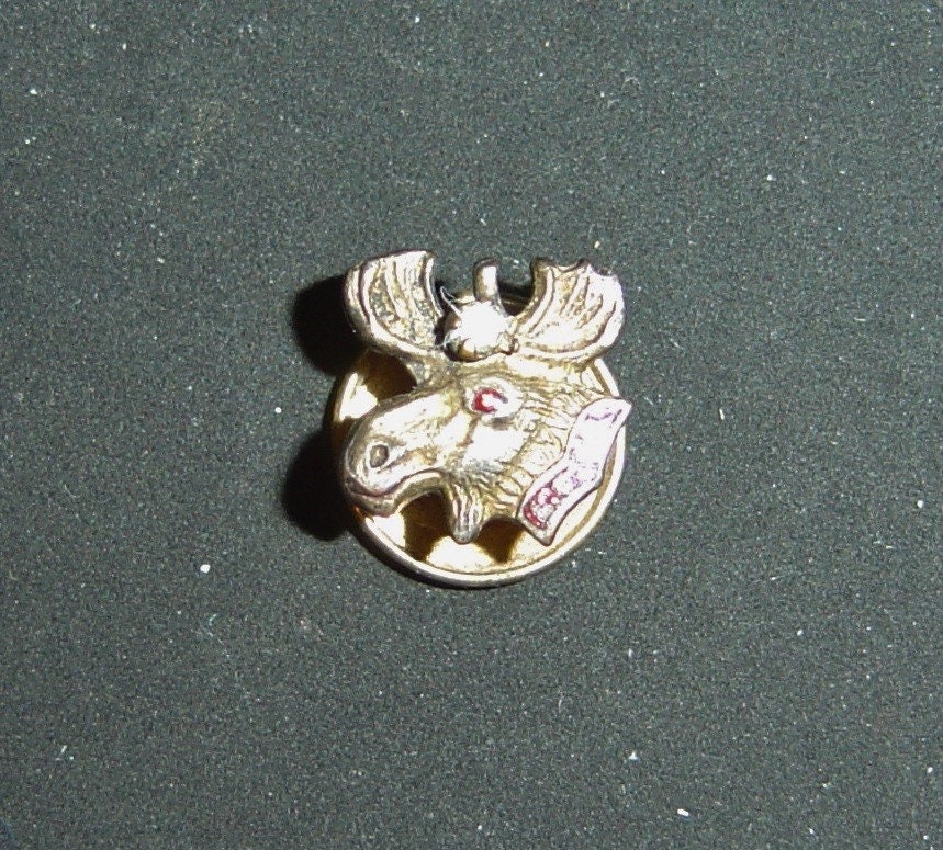 アンティーク LOOM（Loyal Order of Moose）ペンダント Loyal Order of Moose Pins - Etsy